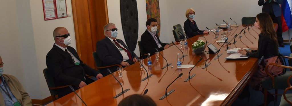 Predstavniki zveze na sestanku s poslanko